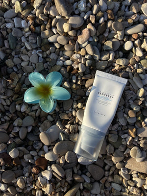 SKIN1004 Madagascar Centella Hyalu-Cica Water-Fit Sun Serum SPF50